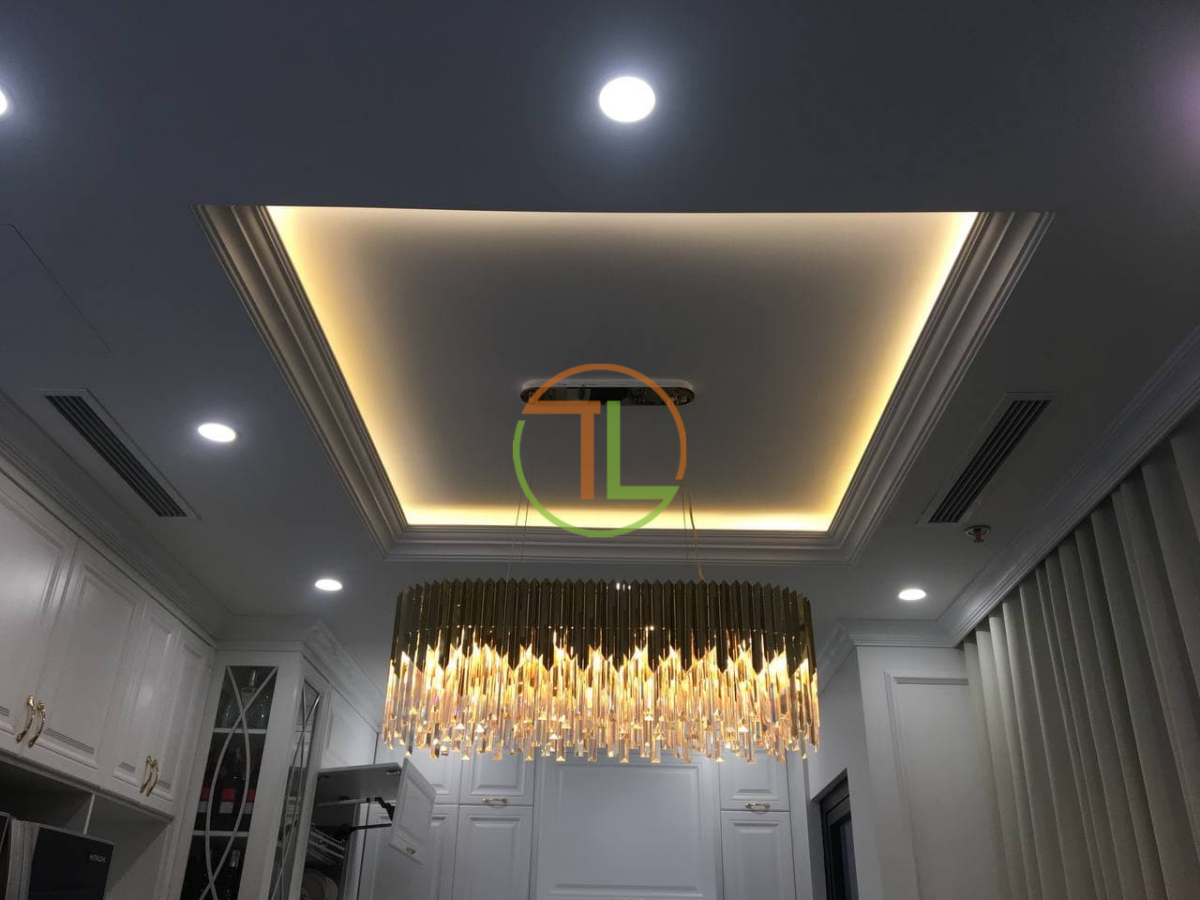 thi công phào chỉ pu