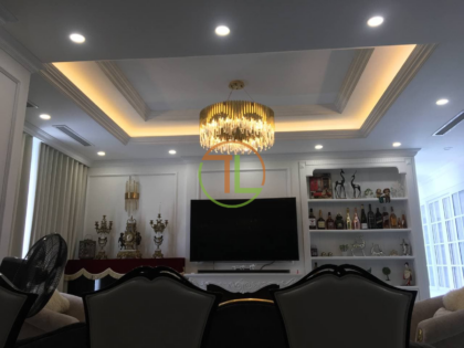 thi công phào chỉ