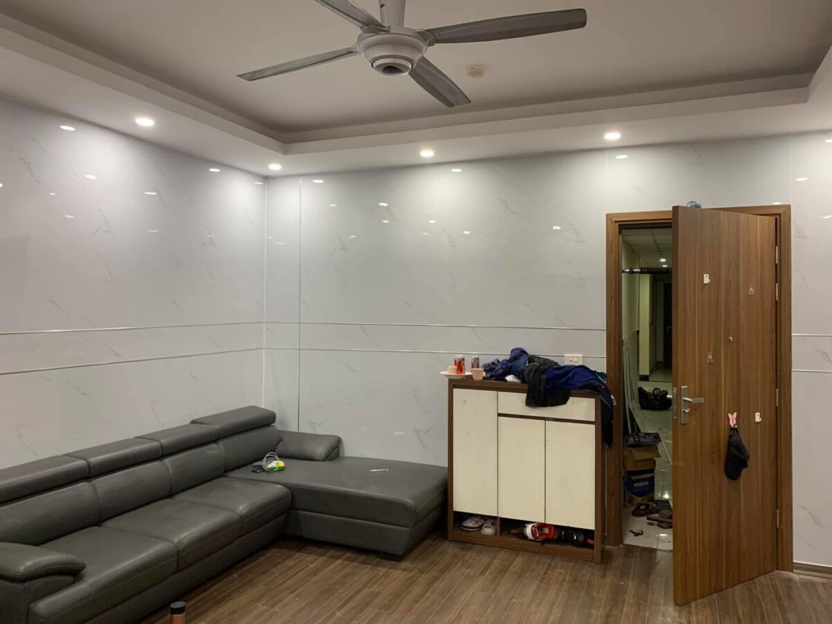  Tấm ốp vân đá PVC cải tạo tường ẩm