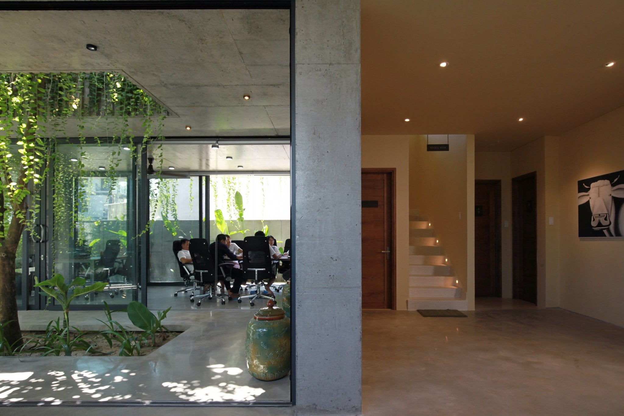 Mẫu nhà kết hợp văn phòng 200m2