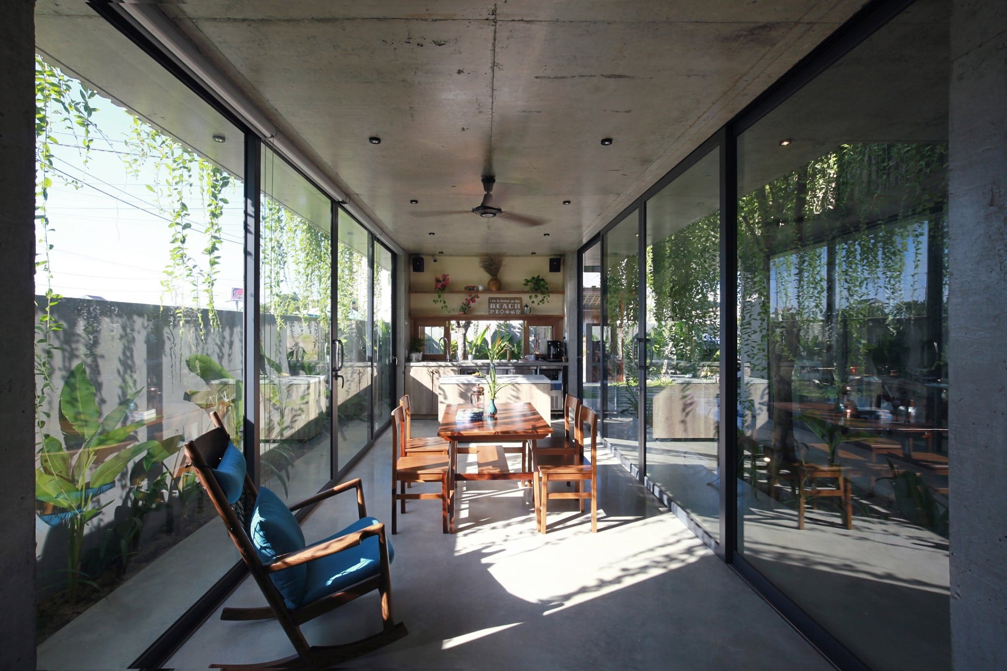 Mẫu nhà kết hợp văn phòng 200m2