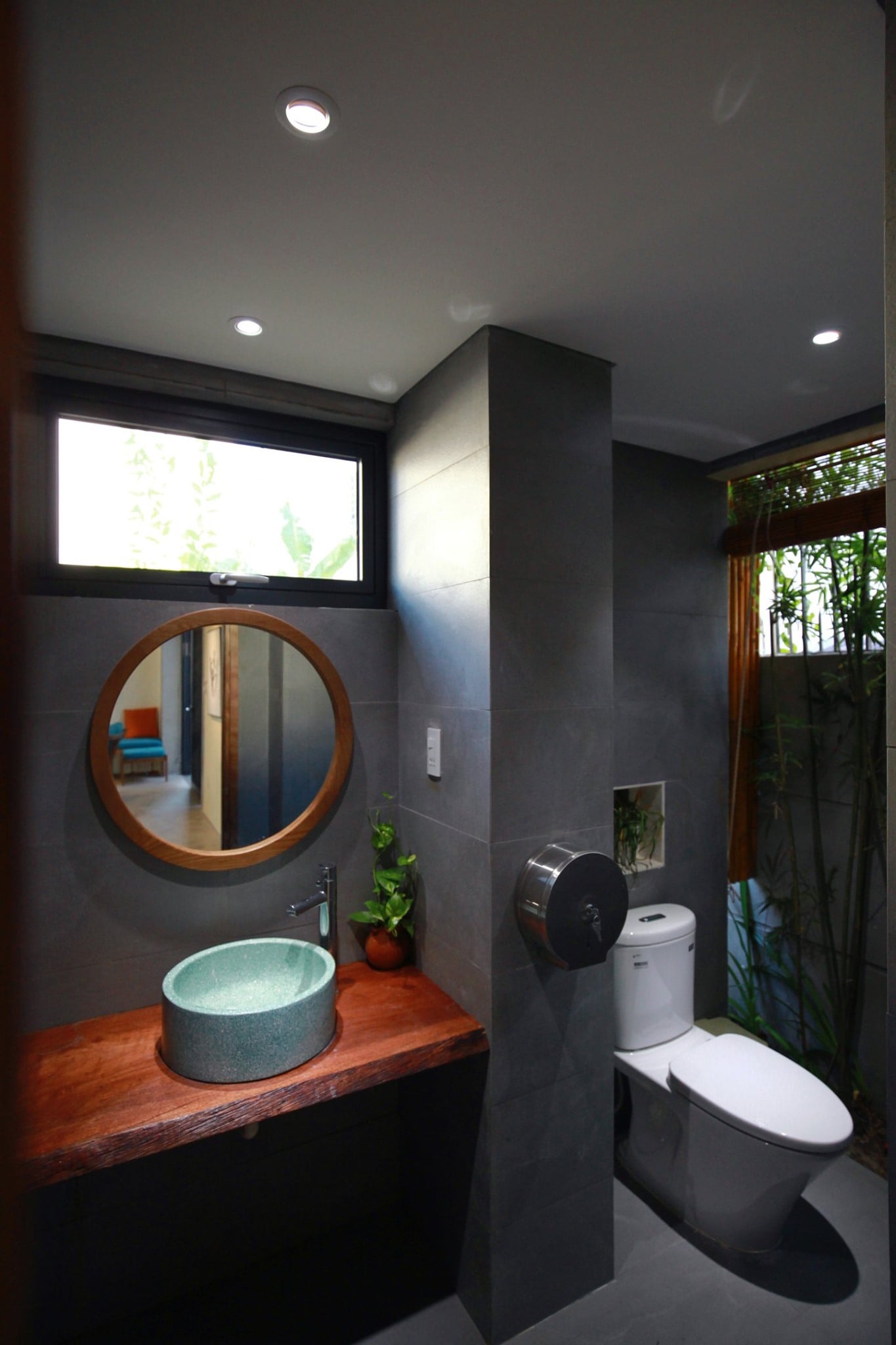 Mẫu nhà kết hợp văn phòng 200m2