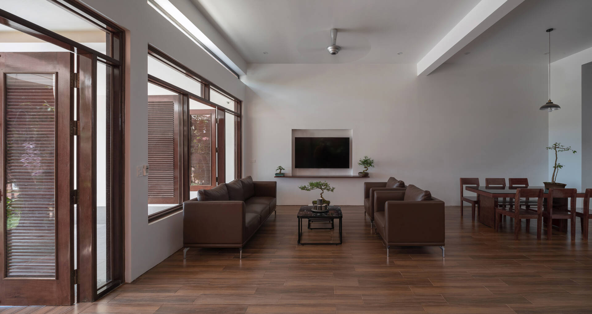 Trải nghiệm cuộc sống thảnh thơi cùng mẫu nhà 8 x 20m