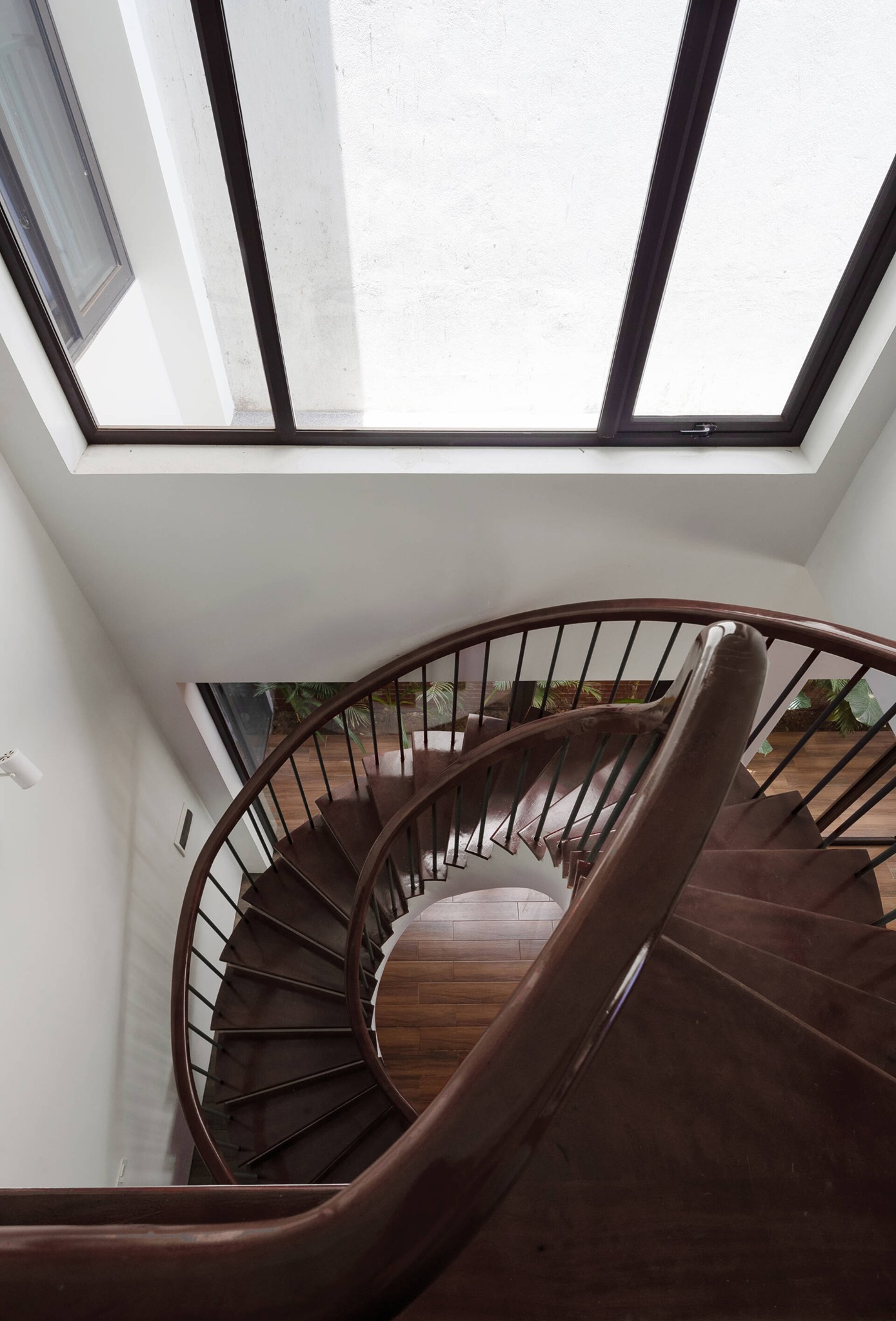 Trải nghiệm cuộc sống thảnh thơi cùng mẫu nhà 8 x 20m