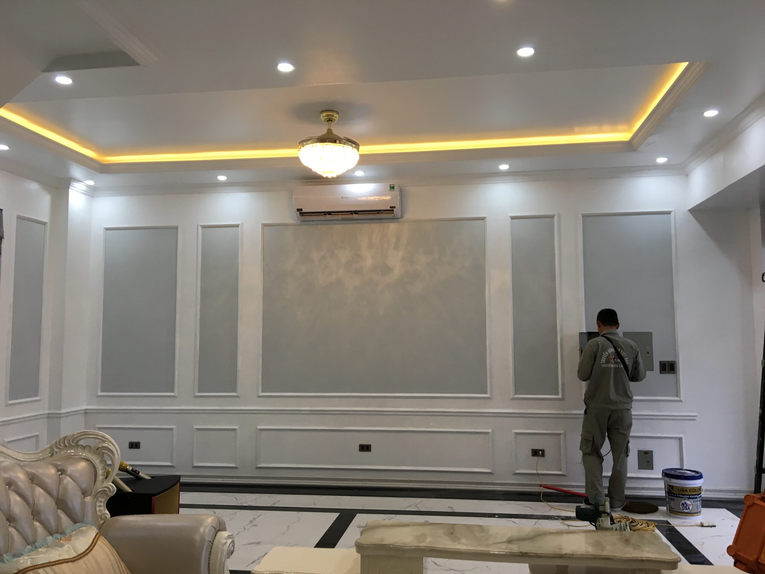 Báo giá thi công phào chỉ PU trọn gói và hướng dẫn thi công