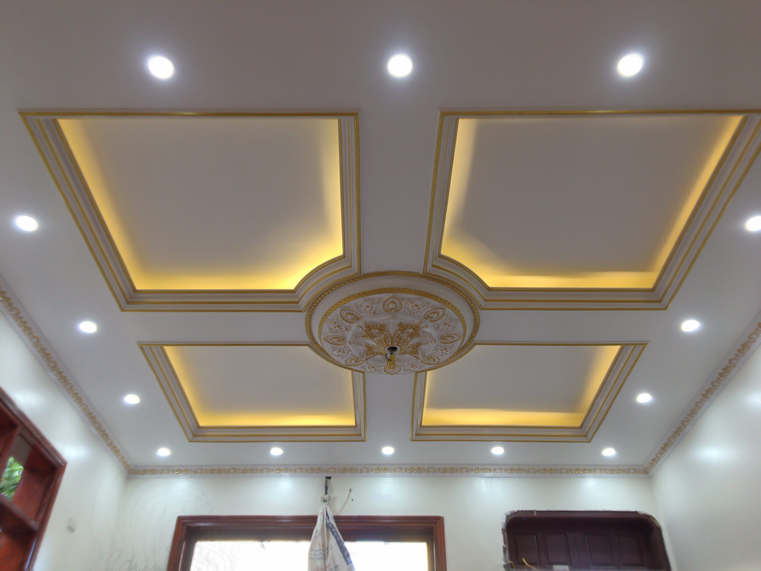Báo giá thi công phào chỉ PU trọn gói và hướng dẫn thi công Bảng giá thi công phào chỉ, Báo giá phào chỉ PS, báo giá phào chỉ pu ps, báo giá thi công phào chỉ ps, Báo giá thi công phào chỉ tân cổ điển, Báo giá thi công phào chỉ thạch cao, Báo giá thi công phào chỉ tường, Báo giá thi công phào chỉ xi măng, Cách thi công phào chỉ nhựa, Giá phào chỉ nhựa Hàn Quốc, Giá thi công phào chỉ PU, Giá thi công phào chỉ tân cổ điển, Phào chỉ PU giá báo nhiều, thi công phào chỉ, thi công phào chỉ PU
