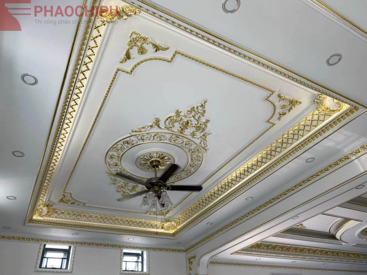 Thi công phào chỉ biệt thự Hưng Yên