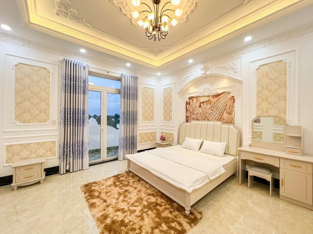 Thi công phào chỉ PU tân cổ điển nhà phố anh Hưng Thi Công Phào Chỉ Biệt Thự