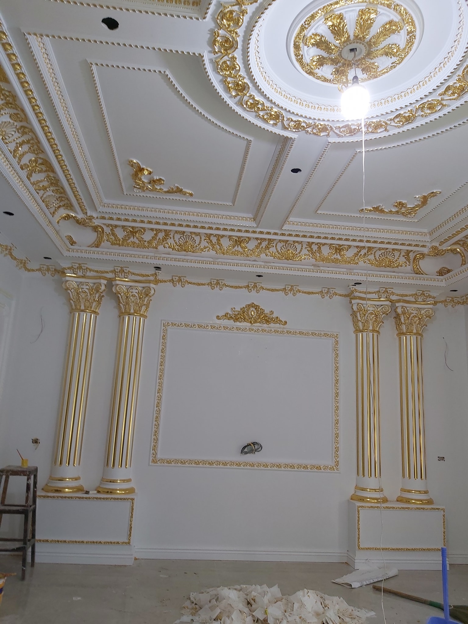 Phào chỉ dát vàng- thi công phào chỉ dát vàng phào chỉ dát vàng