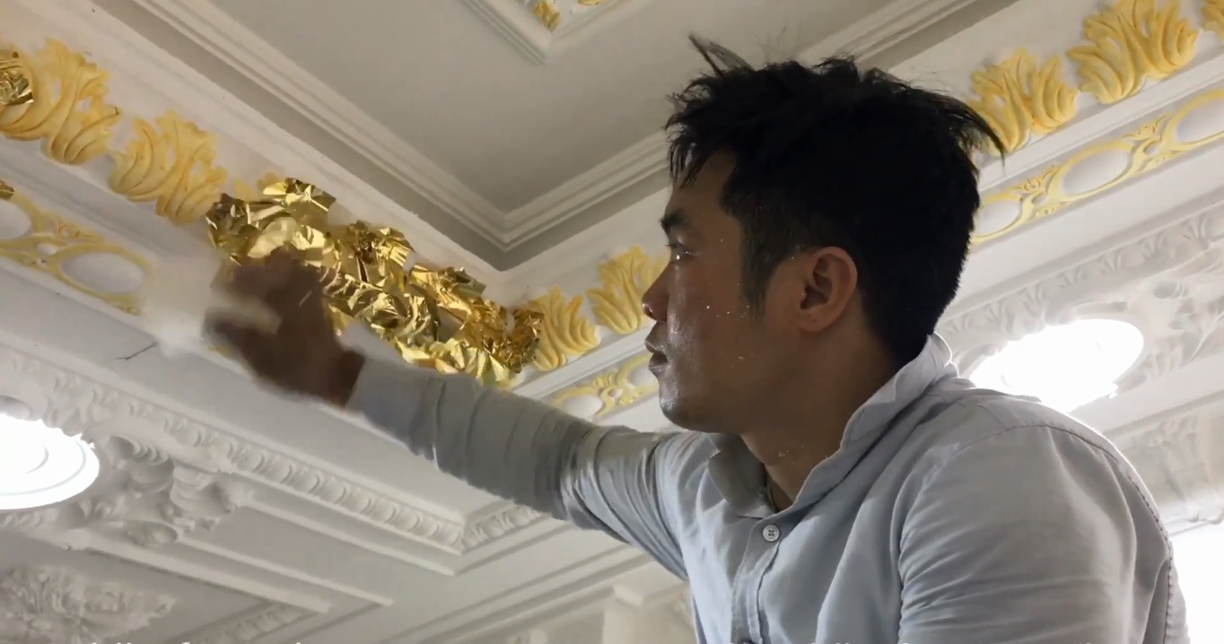Phào chỉ dát vàng + phào chỉ nhũ vàng